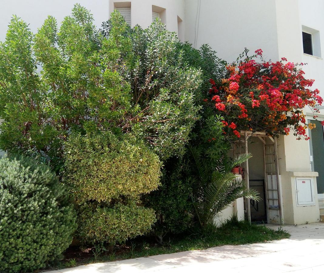 Happy House Ennasr Apartment Ariana Ngoại thất bức ảnh